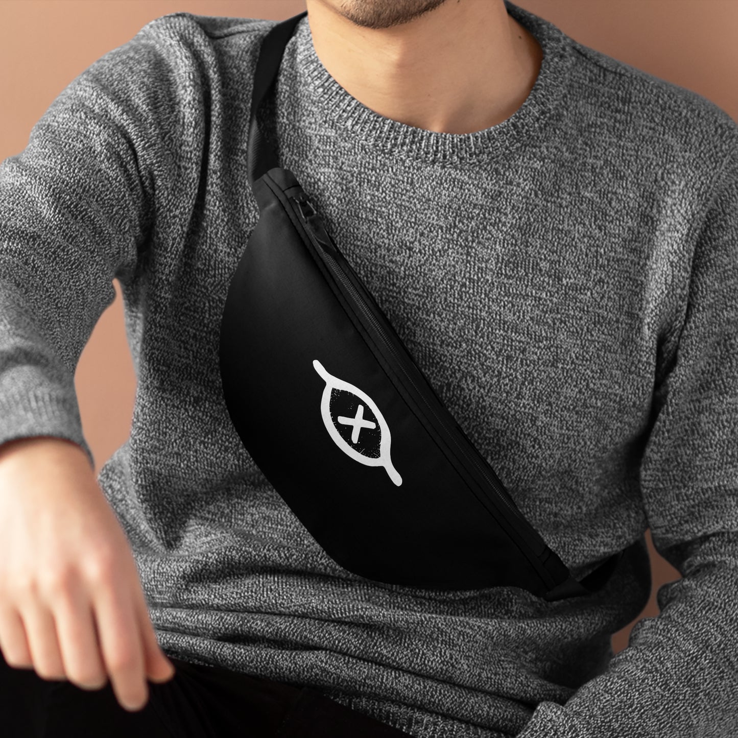 O KANENAS Strap Bag